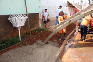 Notícias de Águas Lindas - Hildo do Candango mudou a cara do Complexo  Camping Club, diz presidente da associação de moradores